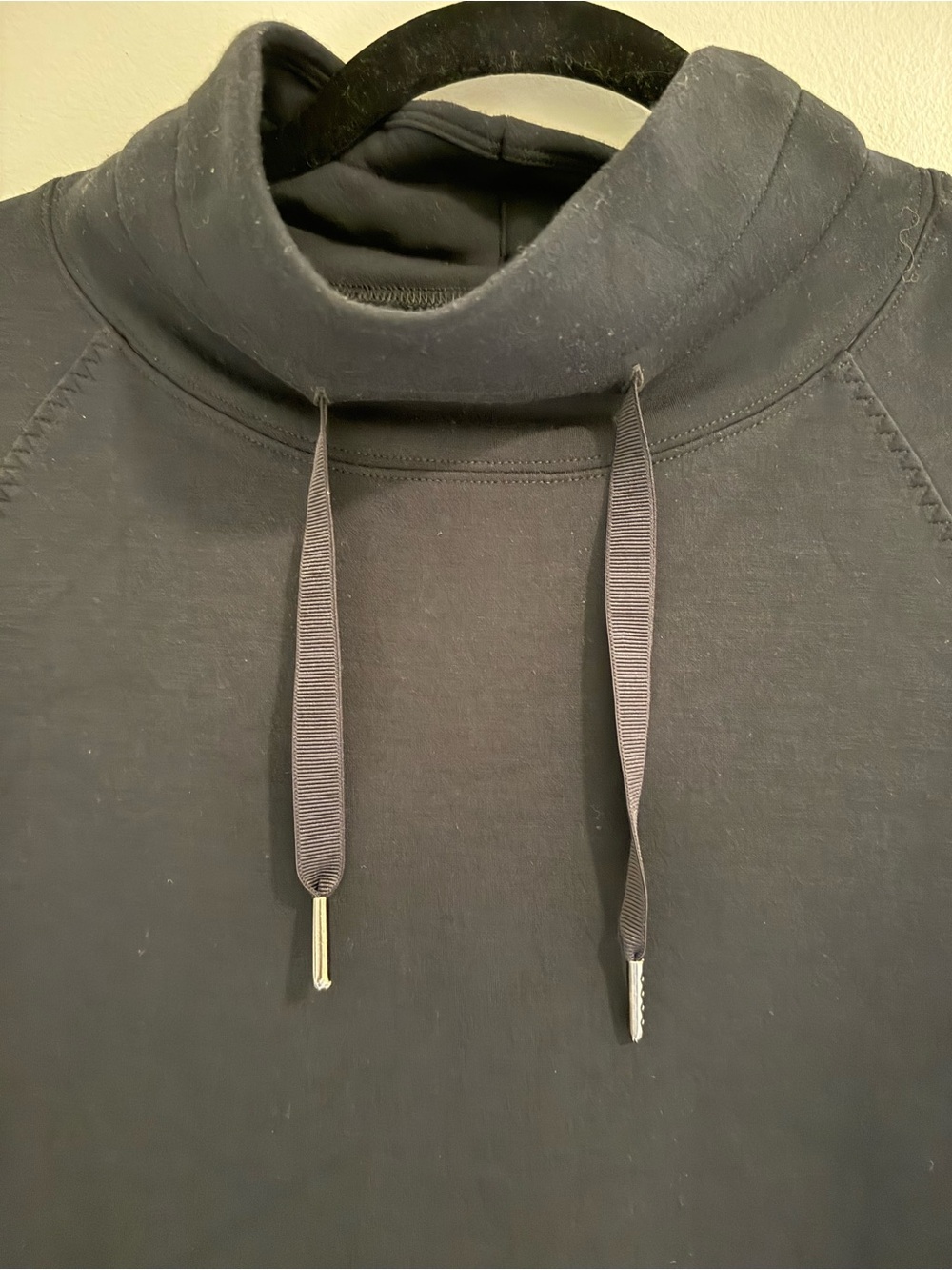 Spanx AirEssentials Funnel Neck Drawstring Pullover Black Small Athleisure Top - Picture 3 of 7